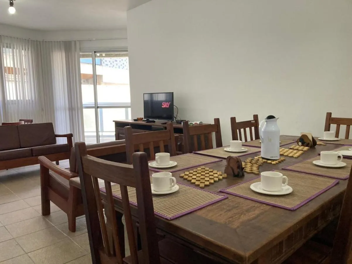 Apto Temporada Praia Do Forte Cabo Frio Rj Apartamento